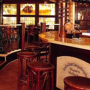 Hotel Brauhaus Zur Krone Bergheim  Bagian luar foto